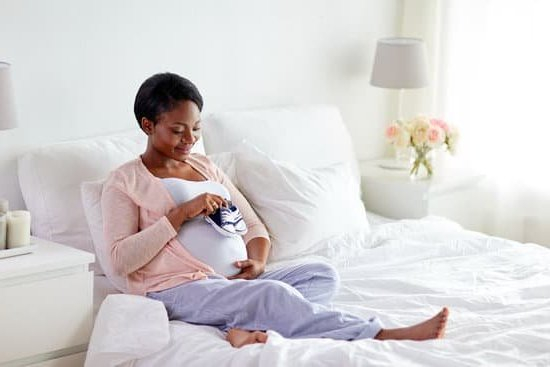 Leaking Fluid In Early Pregnancy