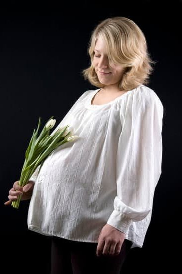 Lower Abdomen Feels Heavy Early Pregnancy