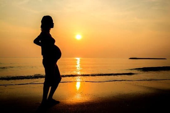 Yellow Loose Stool Early Pregnancy
