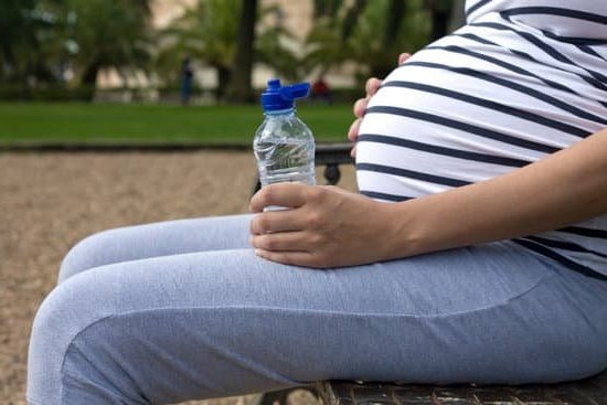 1 Week Early Pregnancy Line On Stomach 1 Week Early Pregnancy Line On Stomach
