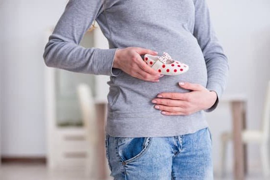 Stretches For Pregnancy Back Pain Stretches For Pregnancy Back Pain