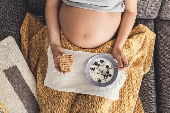 Back Pain And White Discharge During Pregnancy