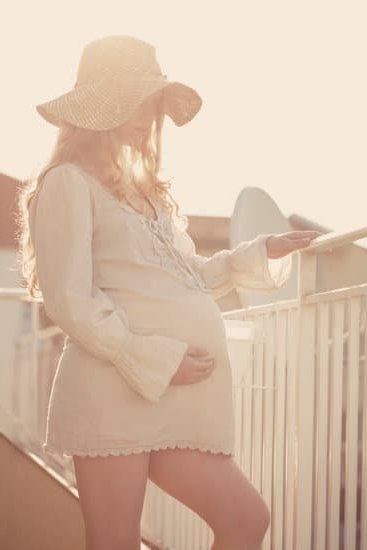 Bleeding With White Discharge During Pregnancy Bleeding With White Discharge During Pregnancy