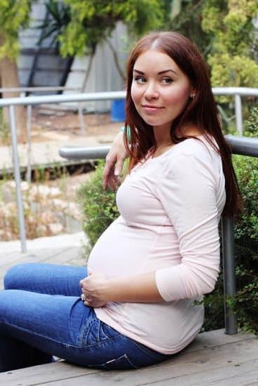 Brown Discharge During Early Pregnancy 6 Weeks