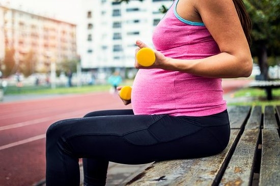 Brown Discharge During Pregnancy 25 Weeks