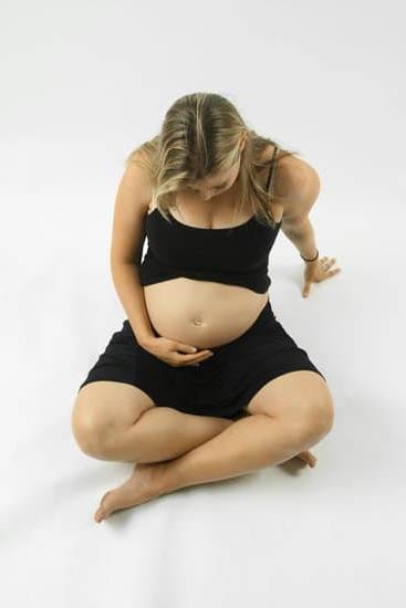 Can Early Pregnancy Discharge Be Yellowish Can Early Pregnancy Discharge Be Yellowish