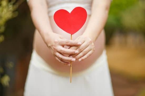 Can Pregnancy Discharge Turn Light Tan On Underwear