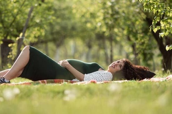 Dark Brown Discharge In Early Pregnancy 5 Weeks Dark Brown Discharge In Early Pregnancy 5 Weeks