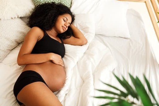 Do You Have Discharge At The Beginning Of Pregnancy