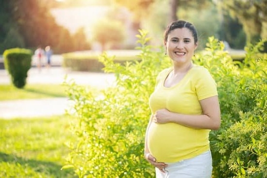 Does Whitish Discharge Means Pregnancy Does Whitish Discharge Means Pregnancy
