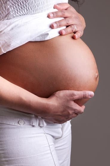 Is It Normal To Have Discharge Early Pregnancy