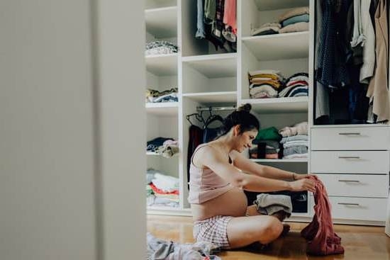 Is Watery Discharge Normal In Pregnancy Is Watery Discharge Normal In Pregnancy