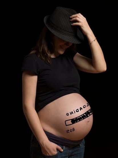 Is White Creamy Discharge An Early Sign Of Pregnancy Is White Creamy Discharge An Early Sign Of Pregnancy