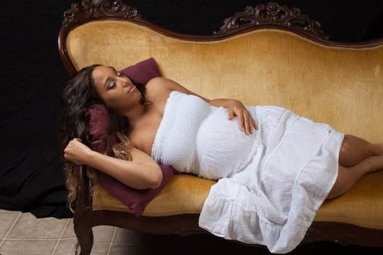 Is White Discharge Occurs During Pregnancy Is White Discharge Occurs During Pregnancy