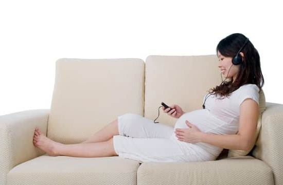 Light Red Mucus Discharge During Pregnancy Light Red Mucus Discharge During Pregnancy