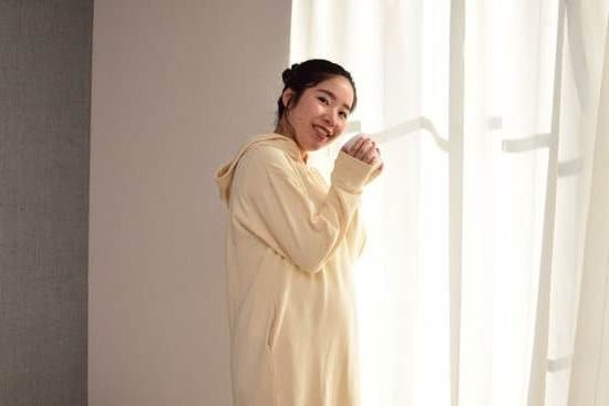 Long Stringy Discharge Early Pregnancy