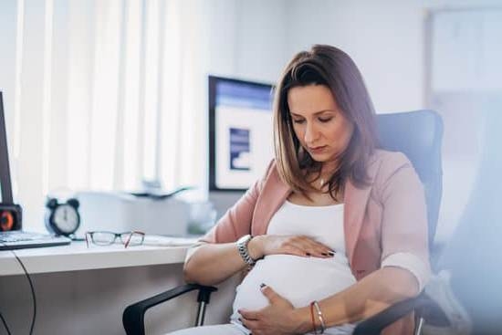 What Does White Discharge Look Like In Early Pregnancy What Does White Discharge Look Like In Early Pregnancy