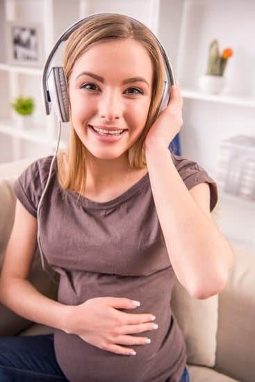 What Is The Color Of Early Pregnancy Discharge