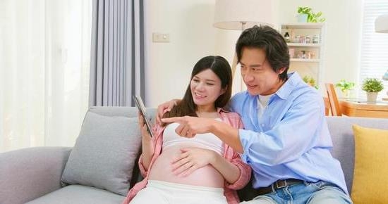 When Does Nipple Discharge Start In Pregnancy When Does Nipple Discharge Start In Pregnancy