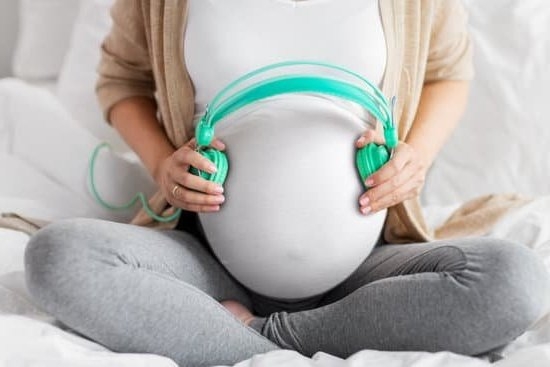 White Discharge In 4Th Month Of Pregnancy