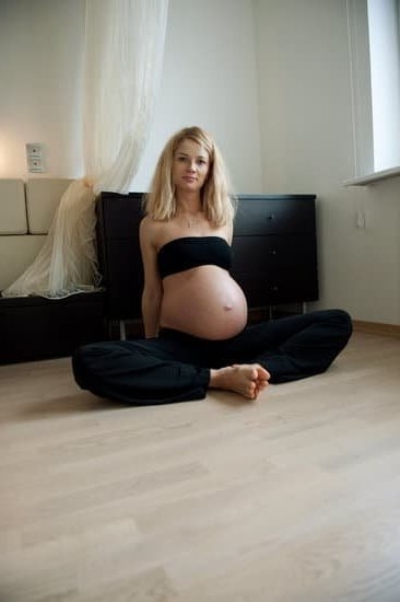 Brown Discharge In Early Pregnancy And Period Pains