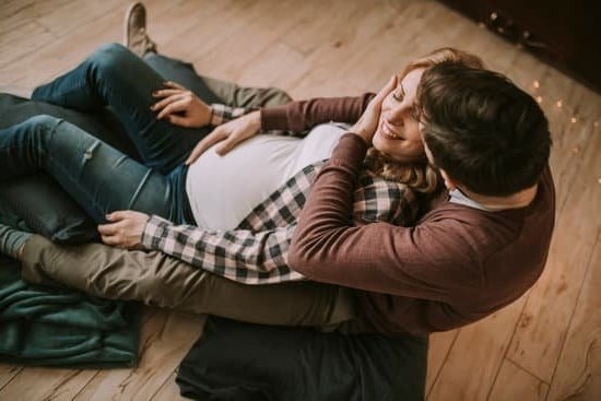 Brown Mucus Discharge And Cramping During Early Pregnancy