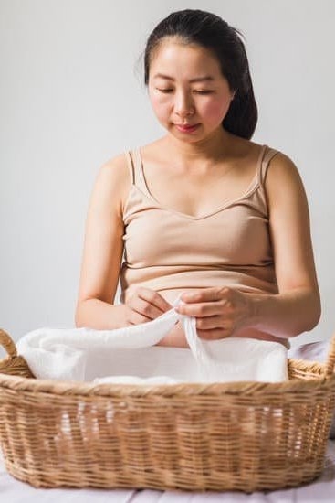 Clear And Bloody Discharge Pregnancy