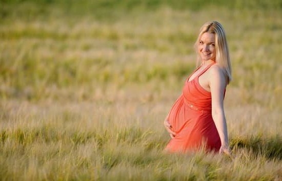 Clear Discharges During Pregnancy Clear Discharges During Pregnancy