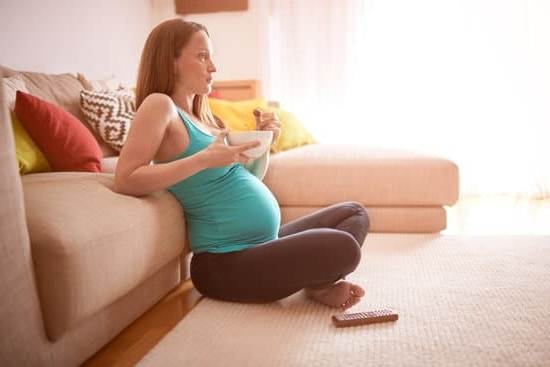 Creamy White Discharge Third Trimester Pregnancy