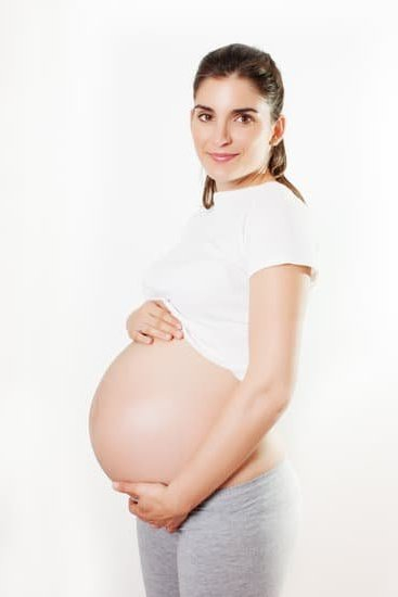 Does Everyone Get White Discharge In Early Pregnancy