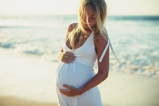 Dry White Areola Discharge Pregnancy Symptom Dry White Areola Discharge Pregnancy Symptom