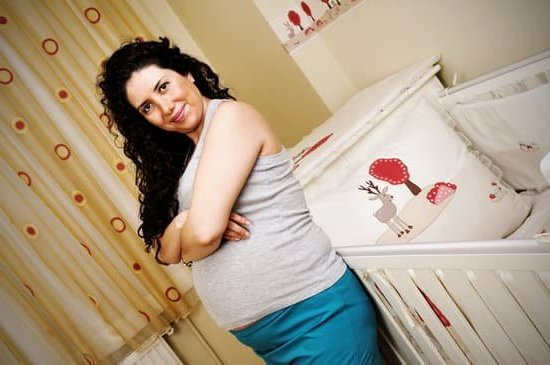 Earliest Sign Of Pregnancy Discharge Earliest Sign Of Pregnancy Discharge
