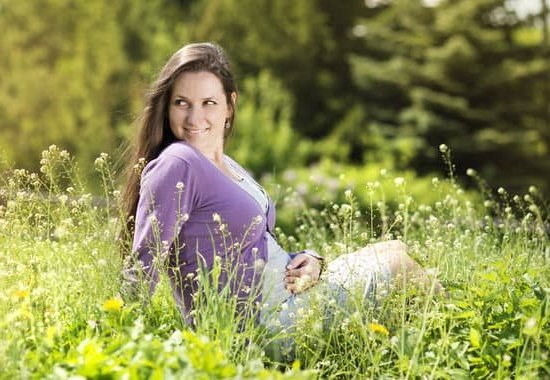 How Much Is Too Much Vaginal Discharge Early Pregnancy