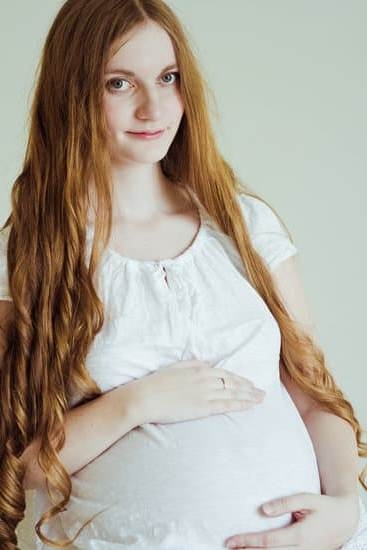 White Discharge In Early Pregnancy After Missed Period