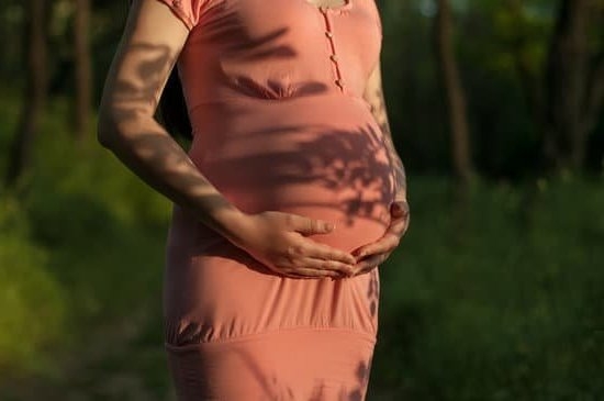Can Sharp Pain In Breast Be A Sign Of Pregnancy Can Sharp Pain In Breast Be A Sign Of Pregnancy