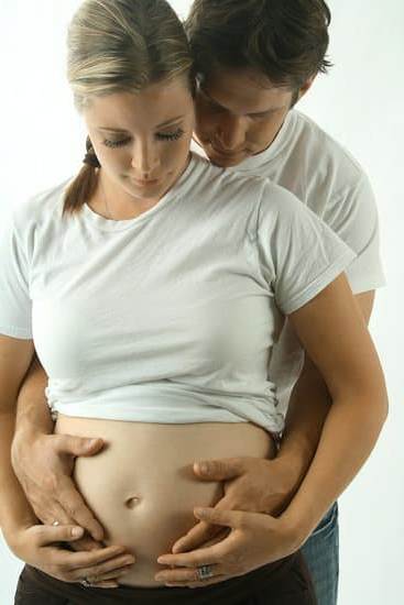 Teen Pregnancy Support Group Nutrition Handout Teen pregnancy support group nutrition handout: Healthy eating tips for expectant young mothers