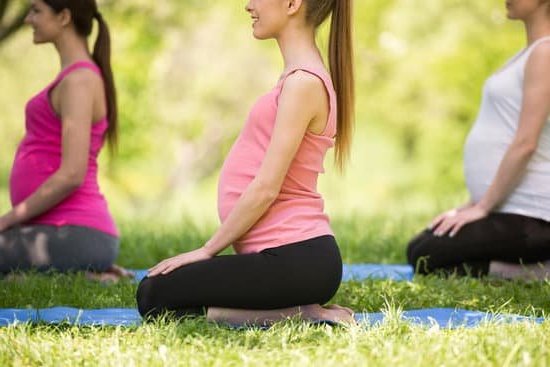 Avocado Nutrition and Pregnancy Avocado Nutrition and Pregnancy: Benefits of healthy fats and essential nutrients for expectant mothers