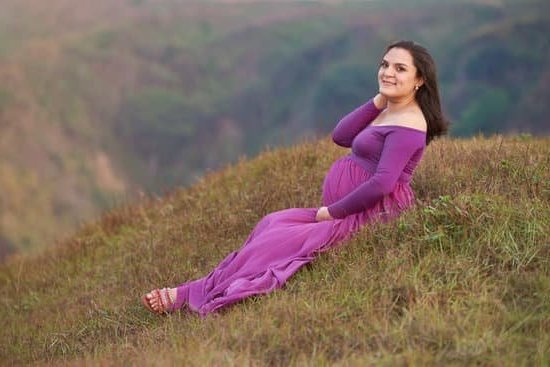 Pregnancy Nutrition Checklist PDF: Ensuring a healthy diet for expecting mothers