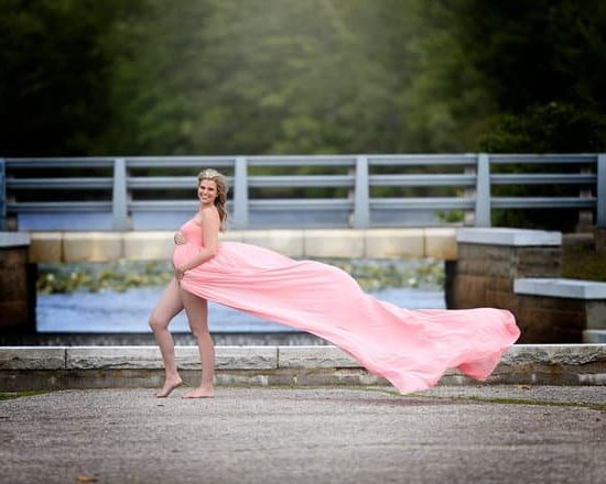 Nutrition During Pregnancy Carbohydrates Maintaining balanced nutrition during pregnancy with a focus on carbohydrates for energy and fetal development