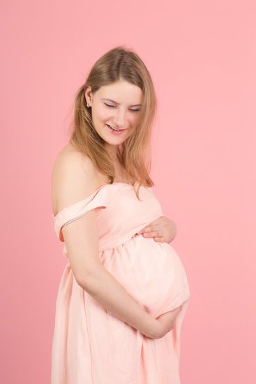 Negative Pregnancy Test but No Period Negative pregnancy test but no period: consider consulting a healthcare professional for menstrual irregularities