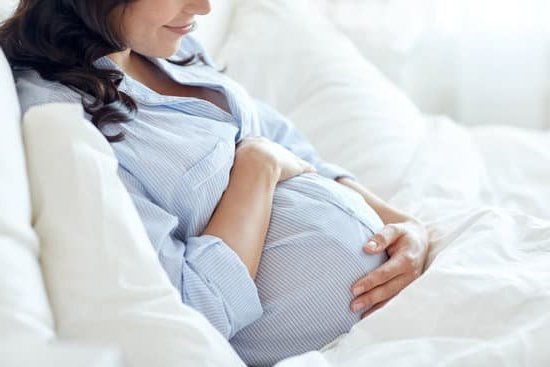 Image: Illustration of the three trimesters of pregnancy