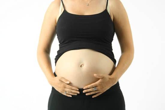 Pregnancy Weight Calculator Pregnancy Weight Calculator: Track your healthy weight gain during pregnancy with our handy calculator tool