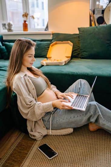 How Early Can Pregnancy Be Detected How early can pregnancy be detected: Home pregnancy tests are about 99% accurate when used correctly from the day of your expected period