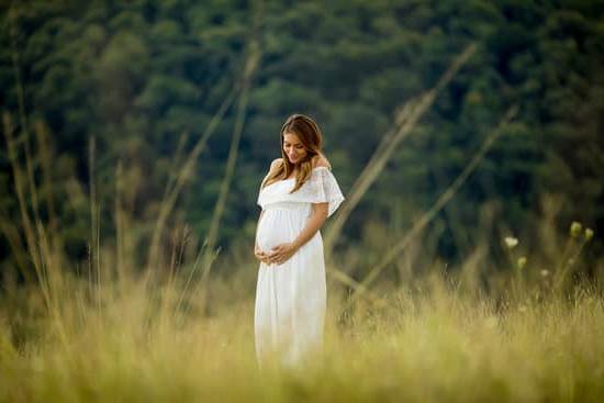 Round Ligament Pain Pregnancy Round ligament pain pregnancy: Tips for managing discomfort during pregnancy with round ligament pain