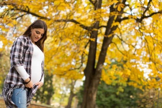 Shortness of Breath Pregnancy Causes and Management of Shortness of Breath during Pregnancy - Helpful Tips