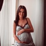 Swollen Feet During Pregnancy Image of pregnant woman's swollen feet due to pregnancy - common discomfort during pregnancy