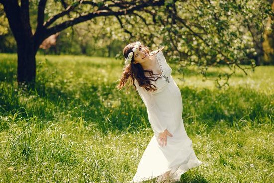 How long does it take to experience pregnancy symptoms - A complete guide for expectant mothers