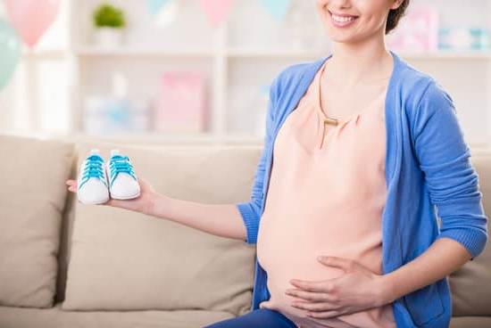Surprise Christmas Pregnancy Announcement