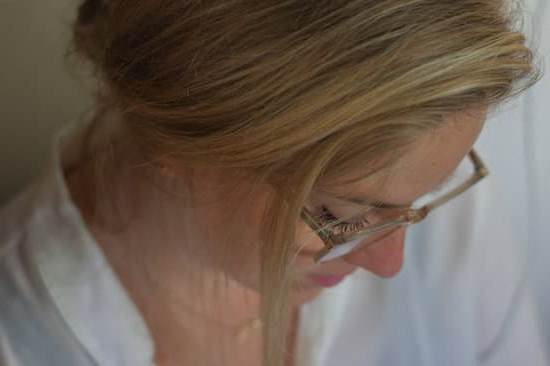 What Causes High Blood Pressure During Pregnancy Illustration of what causes high blood pressure during pregnancy - informative and visually appealing