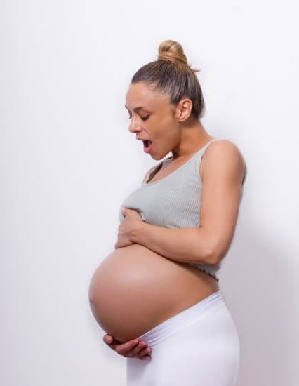 Is Macrobid Safe in Pregnancy Using Macrodantin (Nitrofurantoin) instead of Macrobid is safer during pregnancy due to potential lung side effects